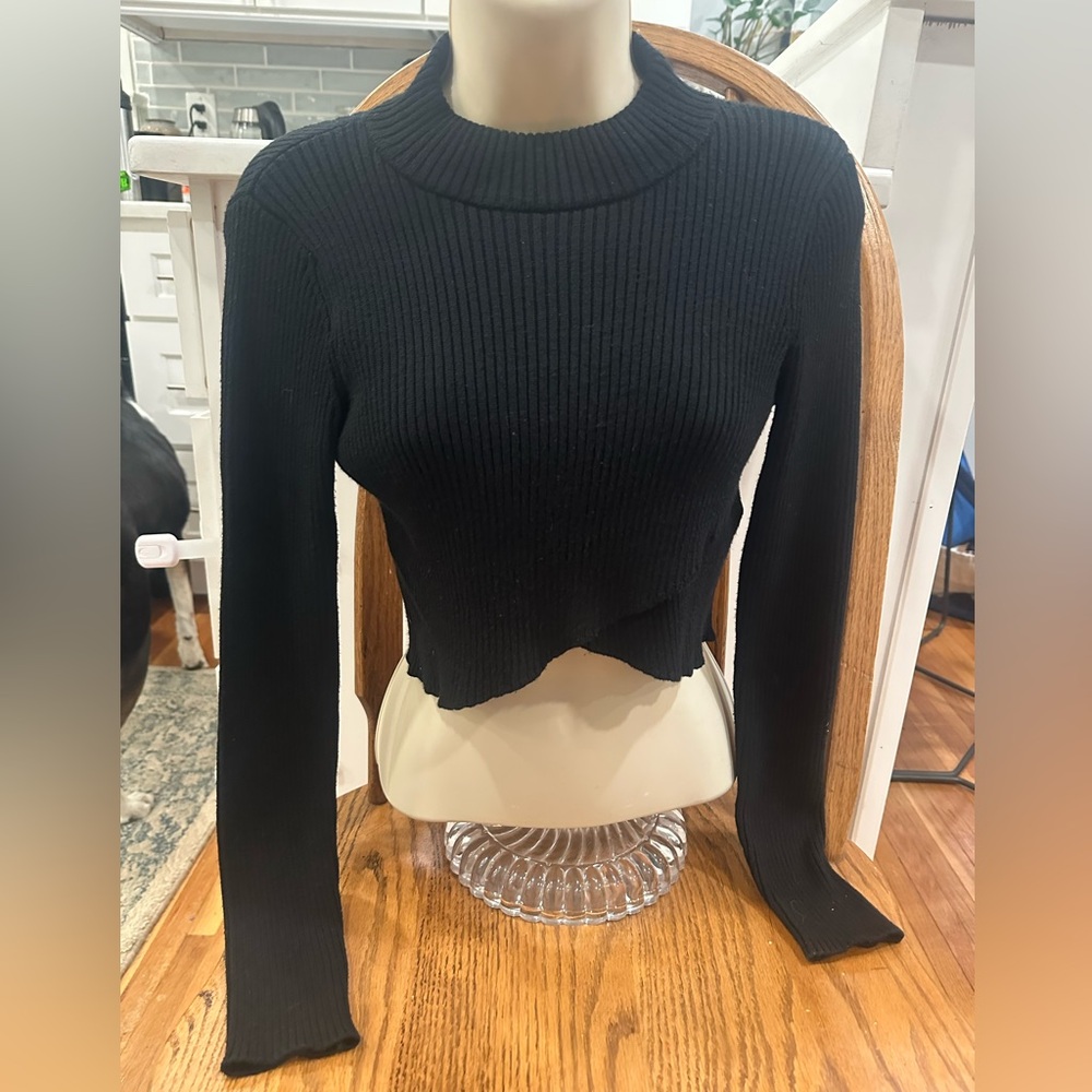 Joie black cropped sweater